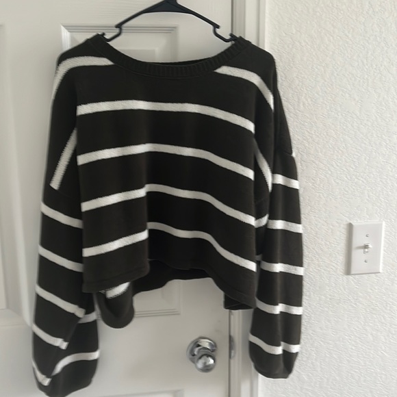 Ribbed knit drop shoulder Green and white sweater - Picture 1 of 2